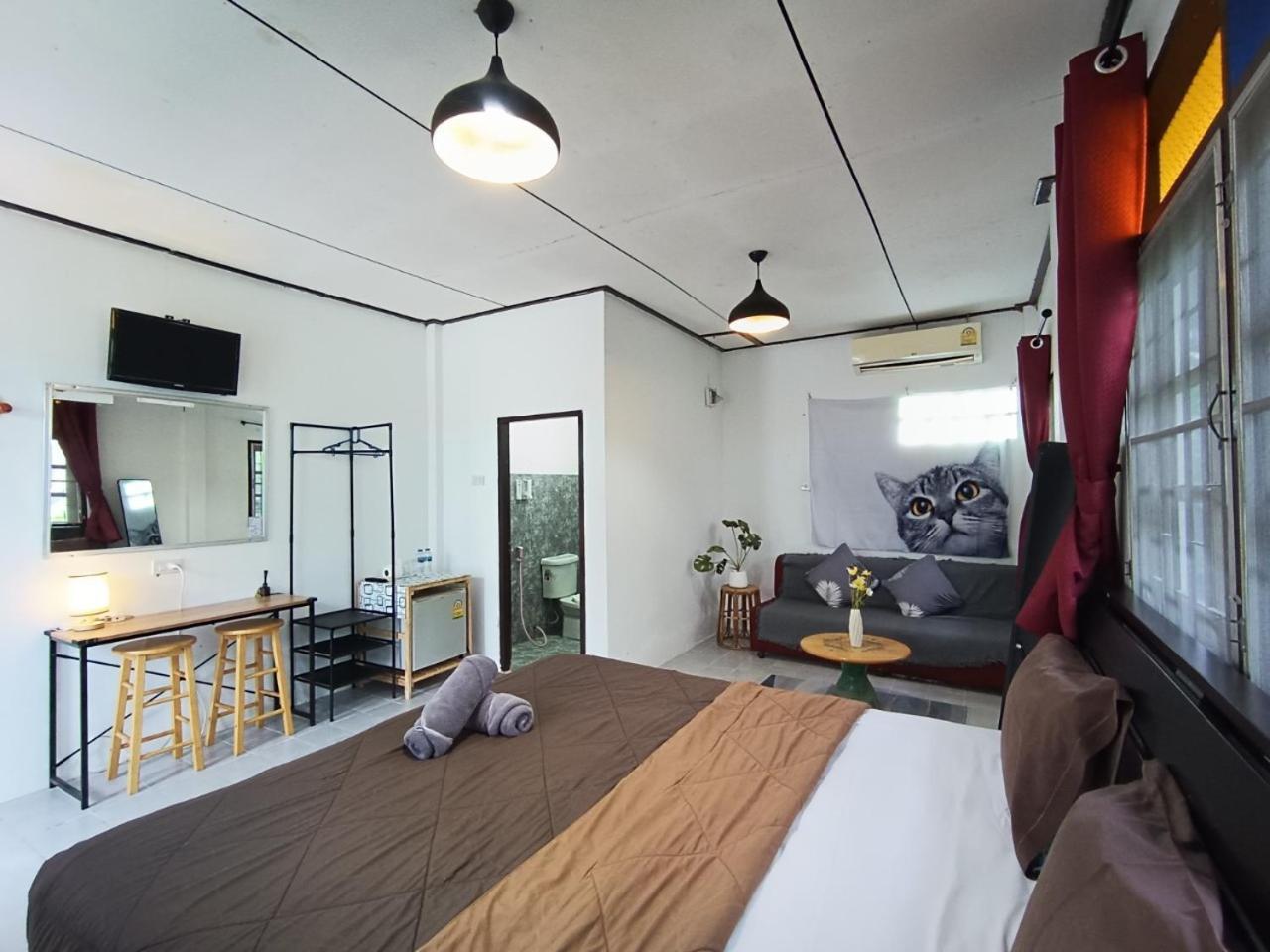 The Naiyanghouse Hotel Nai Yang Beach Exterior foto